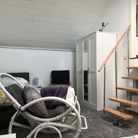 Grefrath Ferienwohnung Auf Denkmalgeschuetztem Sturmhof מראה חיצוני תמונה