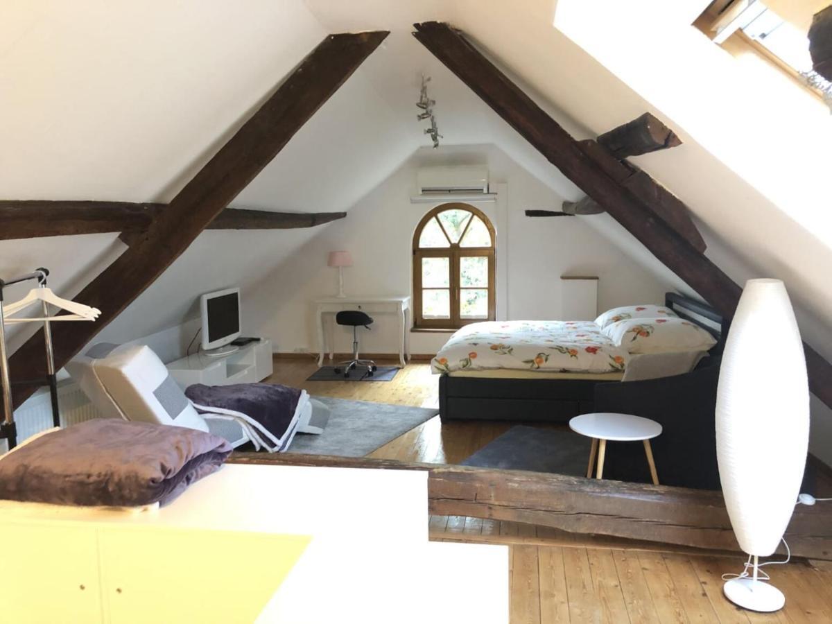 Grefrath Ferienwohnung Auf Denkmalgeschuetztem Sturmhof מראה חיצוני תמונה